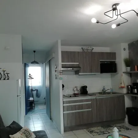 Bel A 100 M De La Carcans