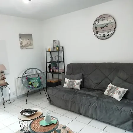 Διαμέρισμα Bel A 100 M De La *