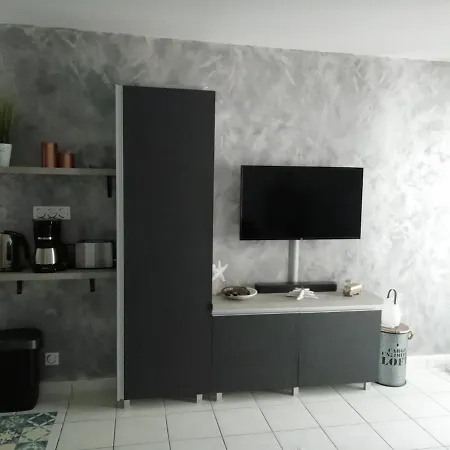 Bel A 100 M De La Διαμέρισμα Carcans